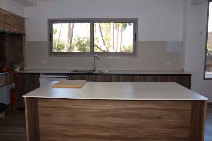 B45f5c0d a77e 41d5 bfe5 bb74fa17f8b8