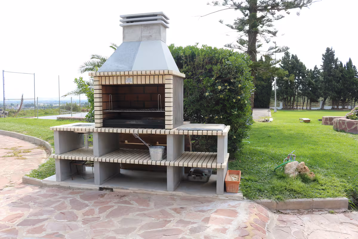 Db9a4d94 b99c 4c25 8ac9 b6714b8ac366